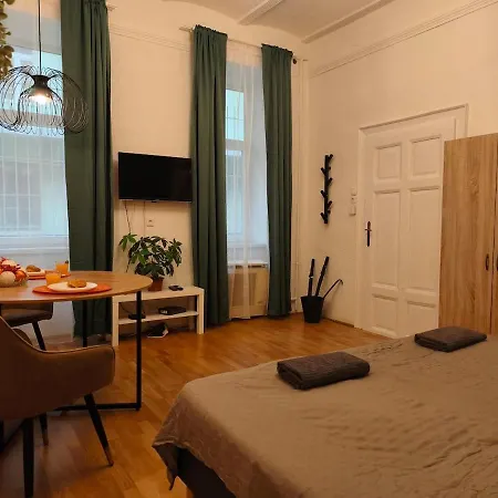 Apartment Nest Close To The Boulevard *